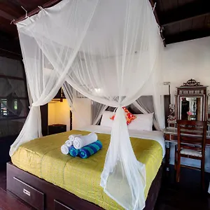 https://lodtunduh-sari-retreat.ubudhotelsnow.com